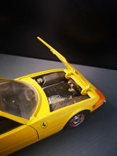 Charger l'image dans la galerie, voiture miniature ferrari 1/24 majorette