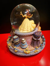 Charger l'image dans la galerie, Boule a neige la Belle et la Bête