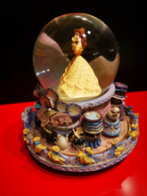 Charger l'image dans la galerie, Boule a neige la Belle et la Bête