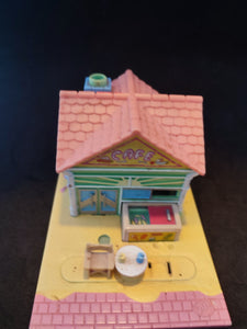 Café Polly Pocket