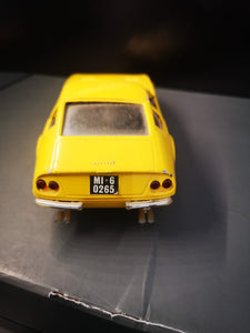 voiture miniature ferrari 1/24 majorette