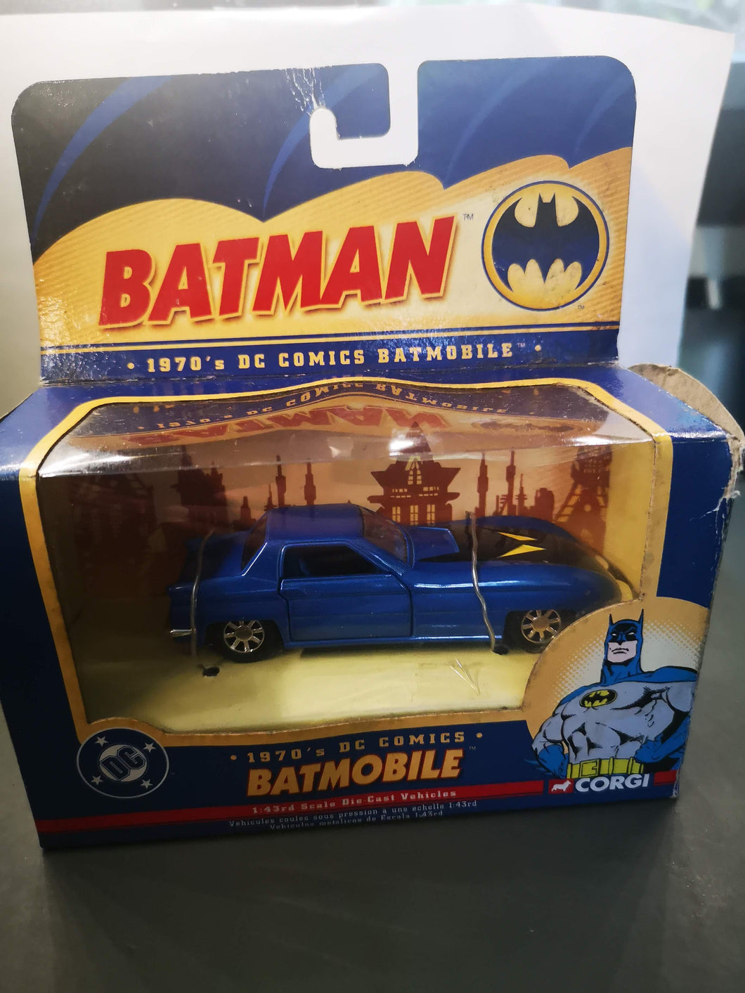 voiture miniature corgi Batman , batmobile 1970, 1/43