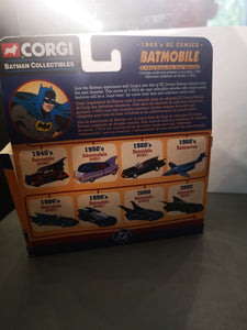 voiture miniature corgi batman , batmobile 1960, 1/43