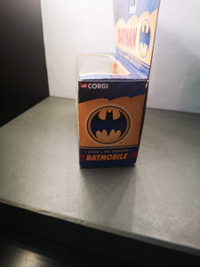 voiture miniature  corgi Batman , batmobile 1940, 1/43