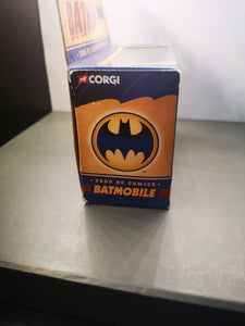 voiture miniature corgi Batman batmobile 2000, 1/43