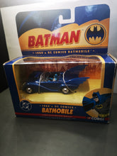 Charger l&#39;image dans la galerie, voiture miniature corgi Batman  batmobile 1960,1/43
