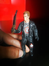 Charger l&#39;image dans la galerie, Figurine Terminator
