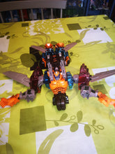 Charger l&#39;image dans la galerie, Robot Transformers animal beast
