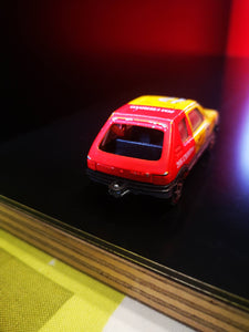 Véhicule miniature 205 GTI majorette