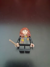 Charger l&#39;image dans la galerie, Figurine lego Hermione  de Harry Potter
