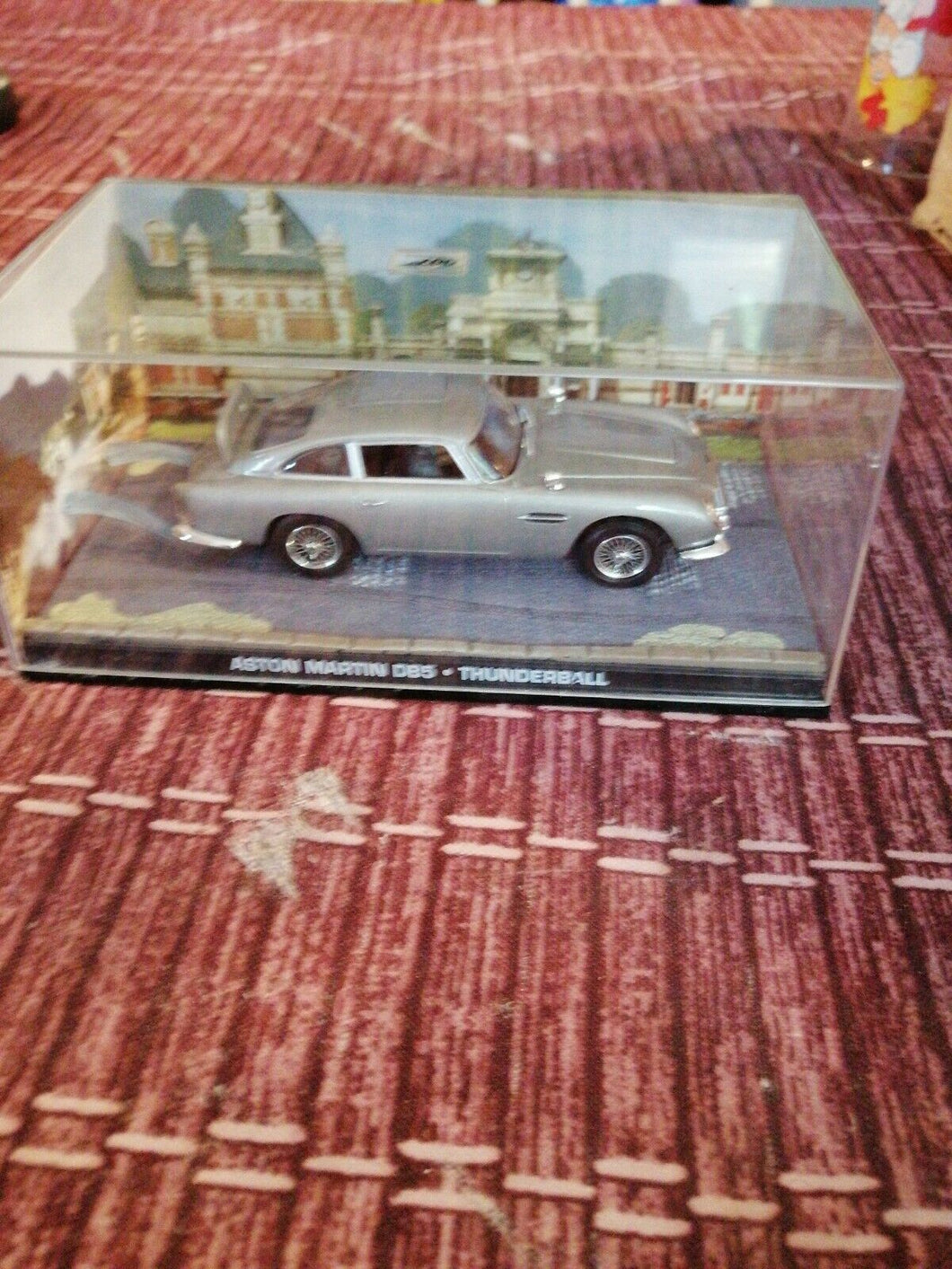 aston martin db5 james bond 007