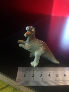 figurine safari dinosaure